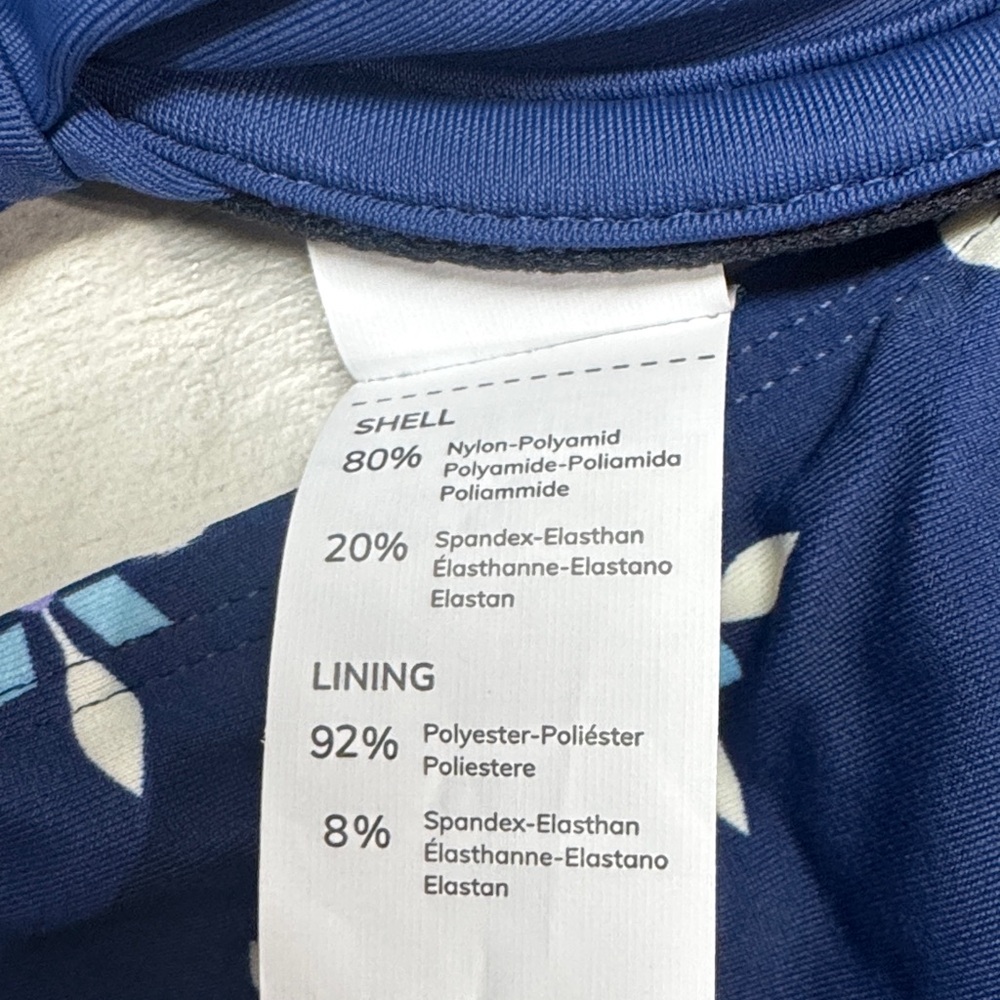 Cupshe Navy Sweetheart Bikini Top & Standard Geo Bottoms Set - Picture 3 of 8